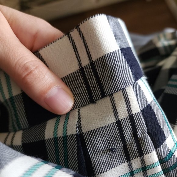 Vintage Jaeger Plaid white and navy pleated wool midi skirt - Picture 11 of 12